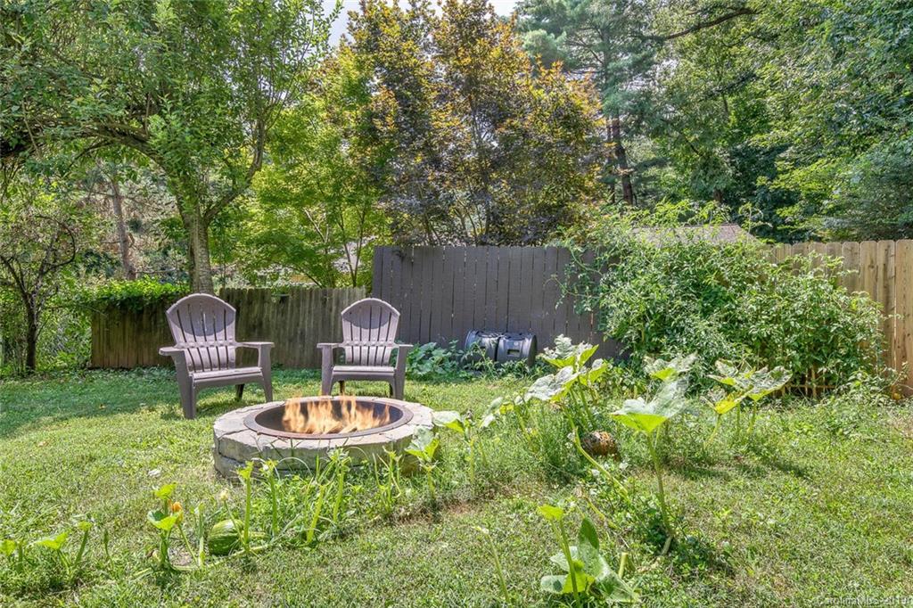 44 Talmadge Court Asheville NC 28806
