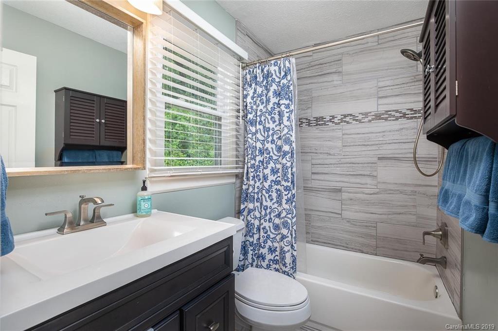 44 Talmadge Court Asheville NC 28806