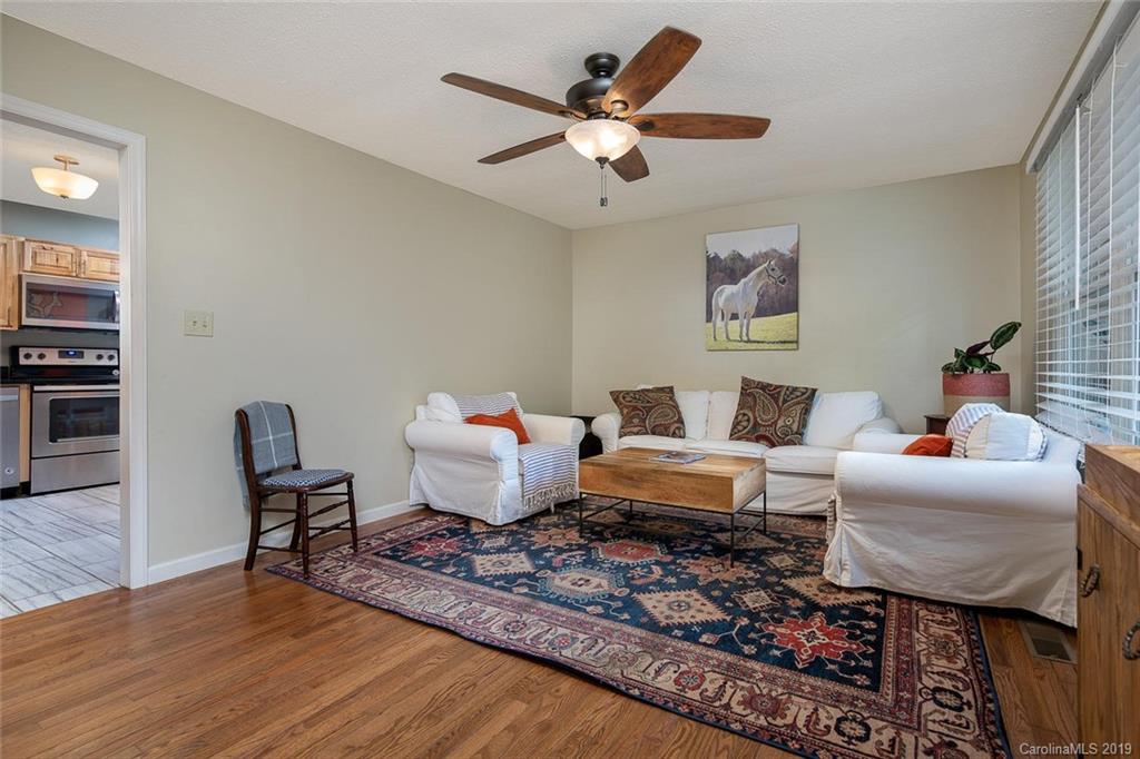 44 Talmadge Court Asheville NC 28806
