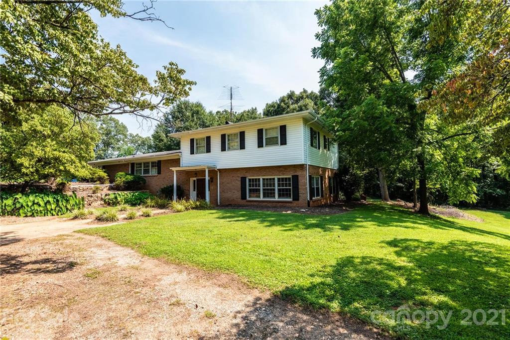 1690 30th Street NE Hickory NC 28601