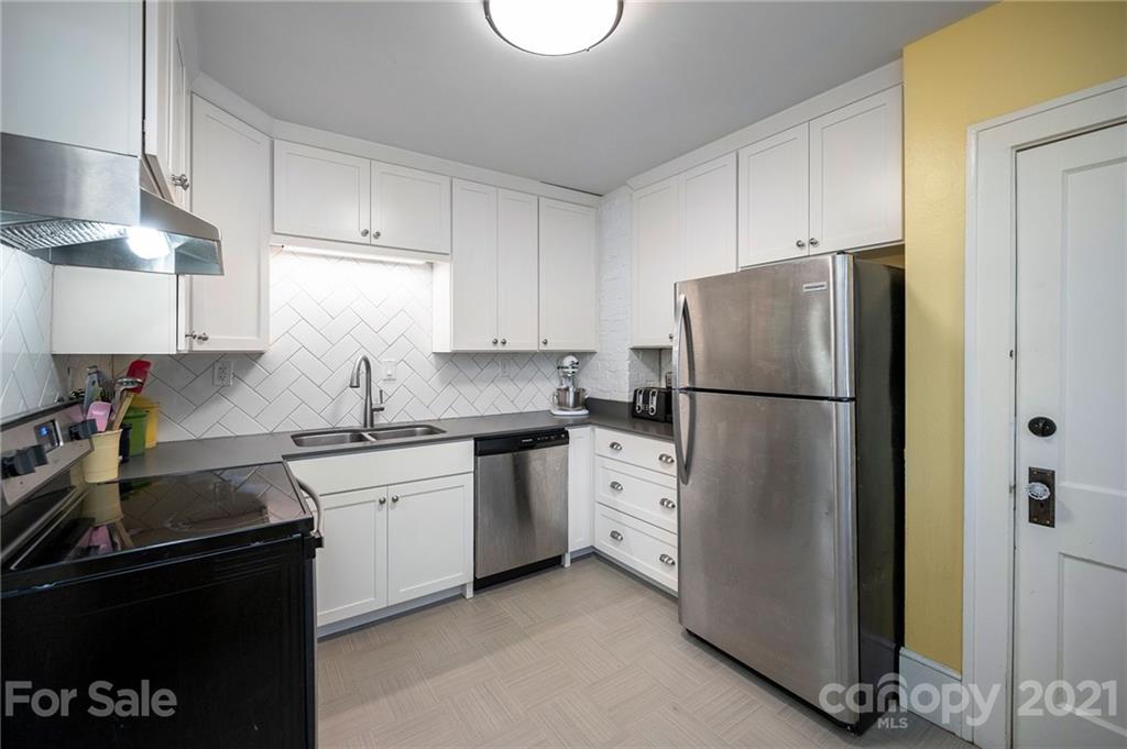 101 Trotter Place Asheville NC 28806