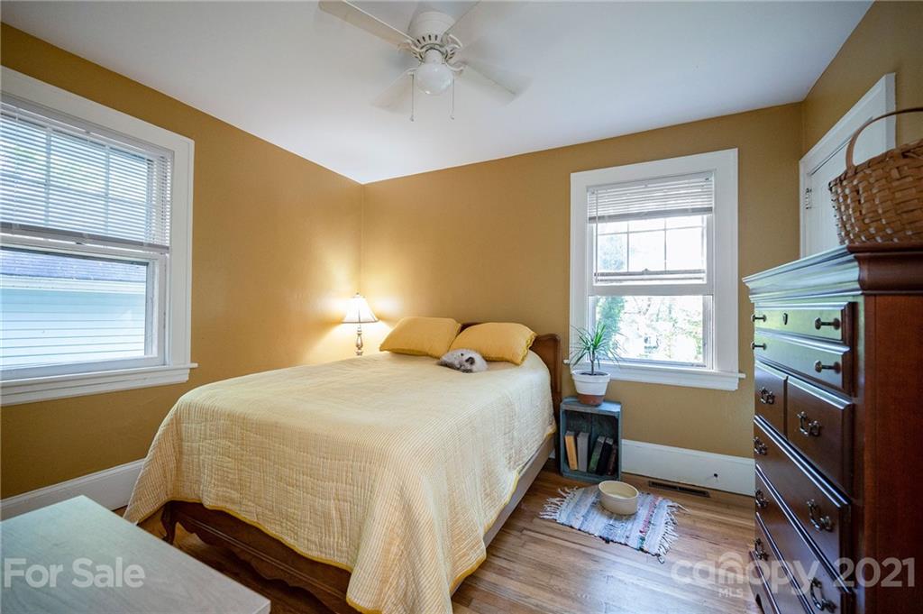 101 Trotter Place Asheville NC 28806