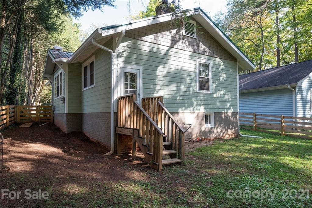 101 Trotter Place Asheville NC 28806