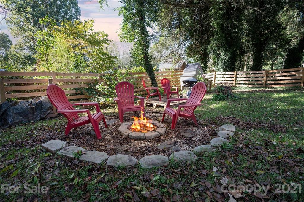 101 Trotter Place Asheville NC 28806