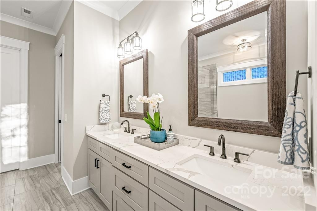2455 Mountain Park Drive Charlotte NC 28214