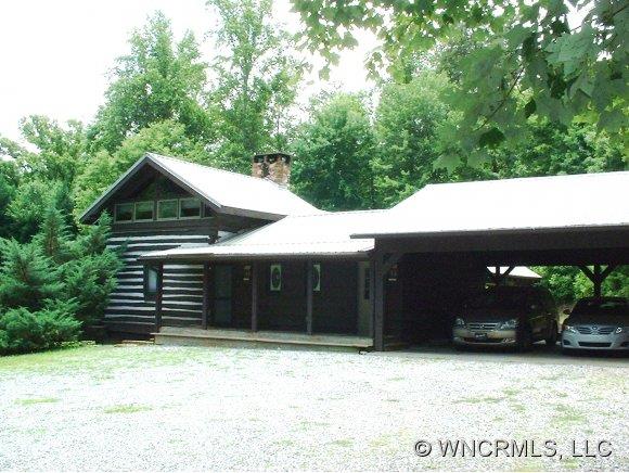 990 Hunting Country Road Tryon NC 28782