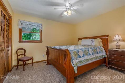 23 Warbler Drive Fletcher NC 28732