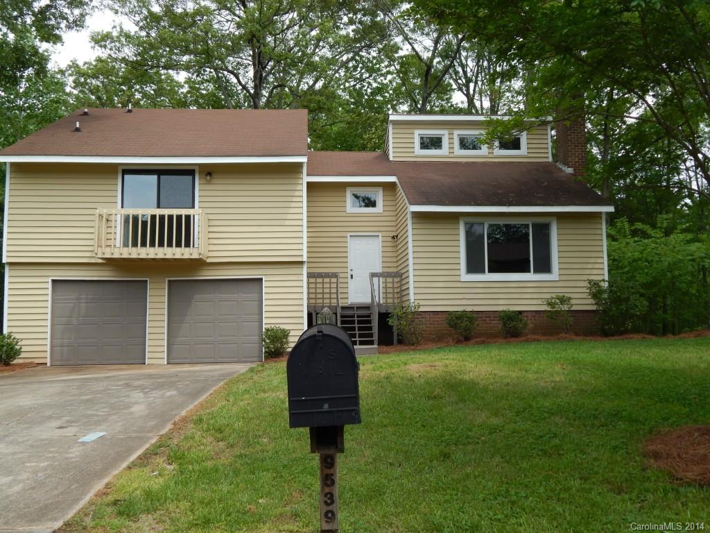 9539 Fairway Ridge Road Charlotte NC 28277