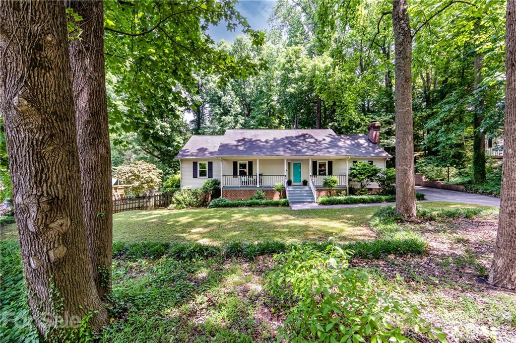 7356 Oakwood Lane Charlotte NC 28215