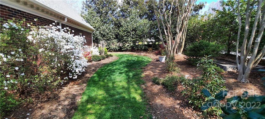 7022 The Greens Charlotte NC 28277