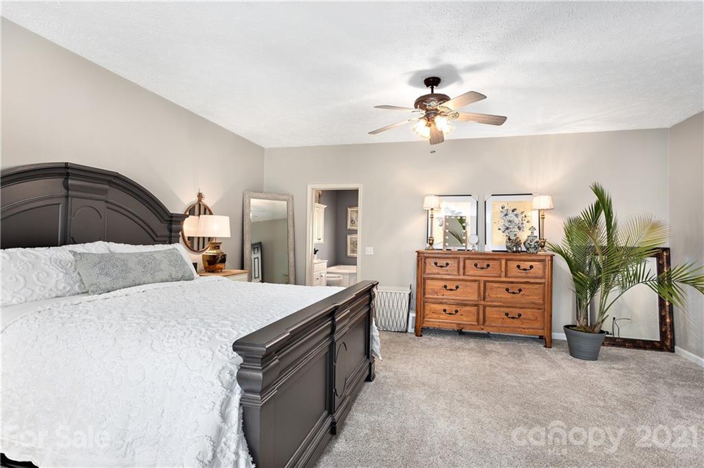 28 Gentlewood Trail Candler NC 28715