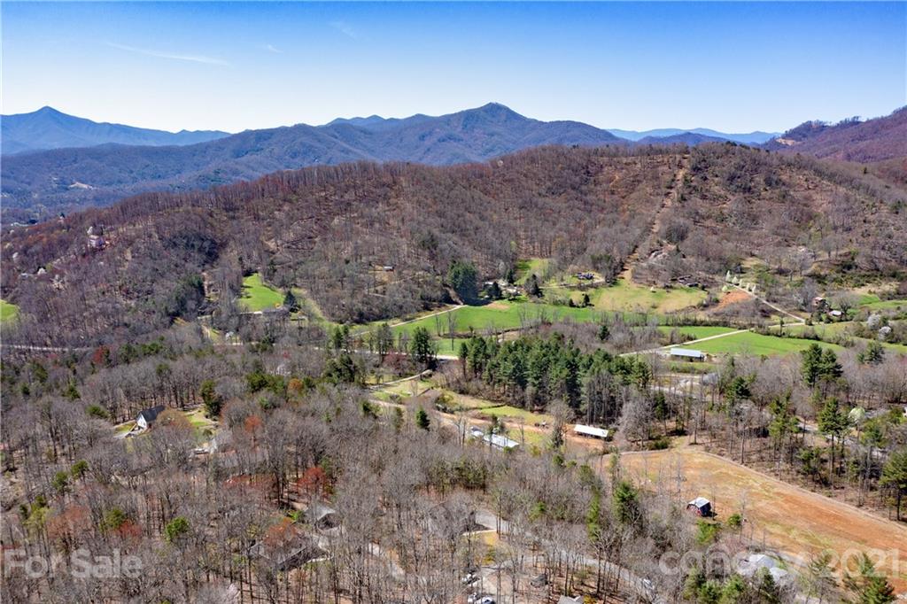 28 Gentlewood Trail Candler NC 28715