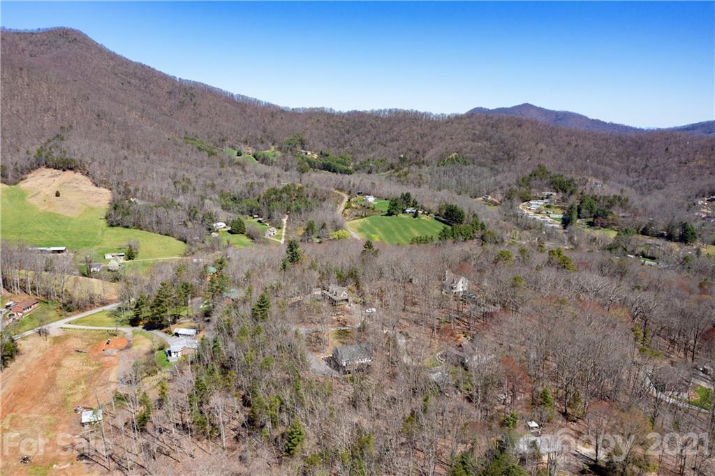 28 Gentlewood Trail Candler NC 28715