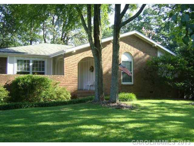 1446 Fox Run Drive Charlotte NC 28212