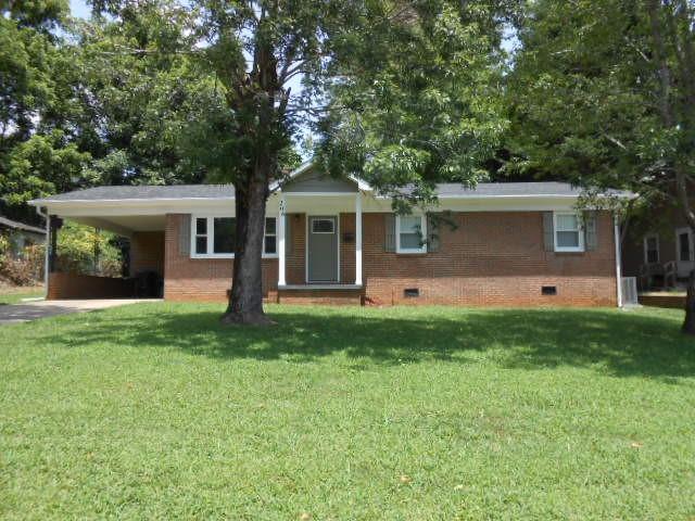 206 Newland Place Nw Lenoir NC 28645