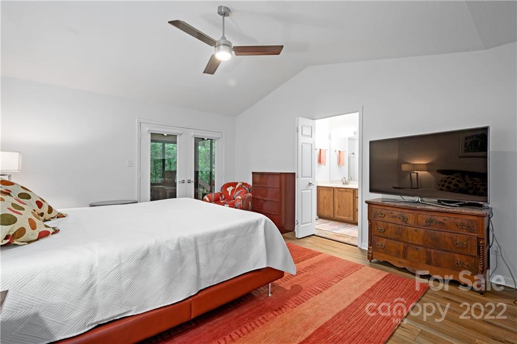457 Soquili Drive Brevard NC 28712
