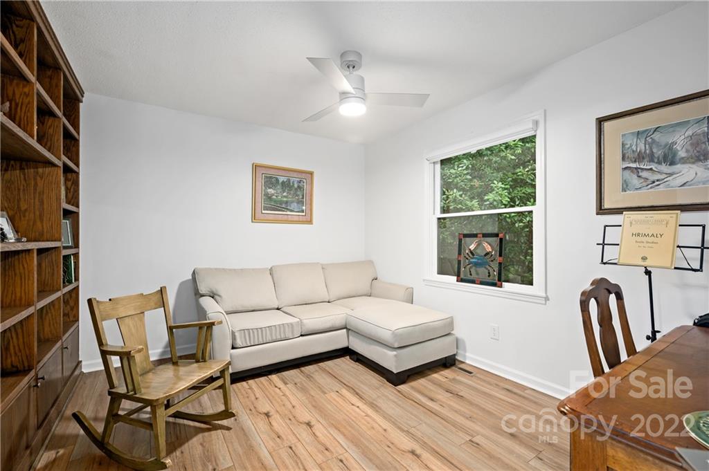457 Soquili Drive Brevard NC 28712