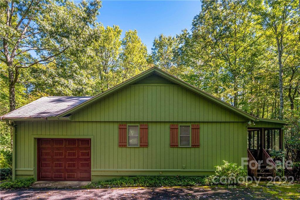 457 Soquili Drive Brevard NC 28712