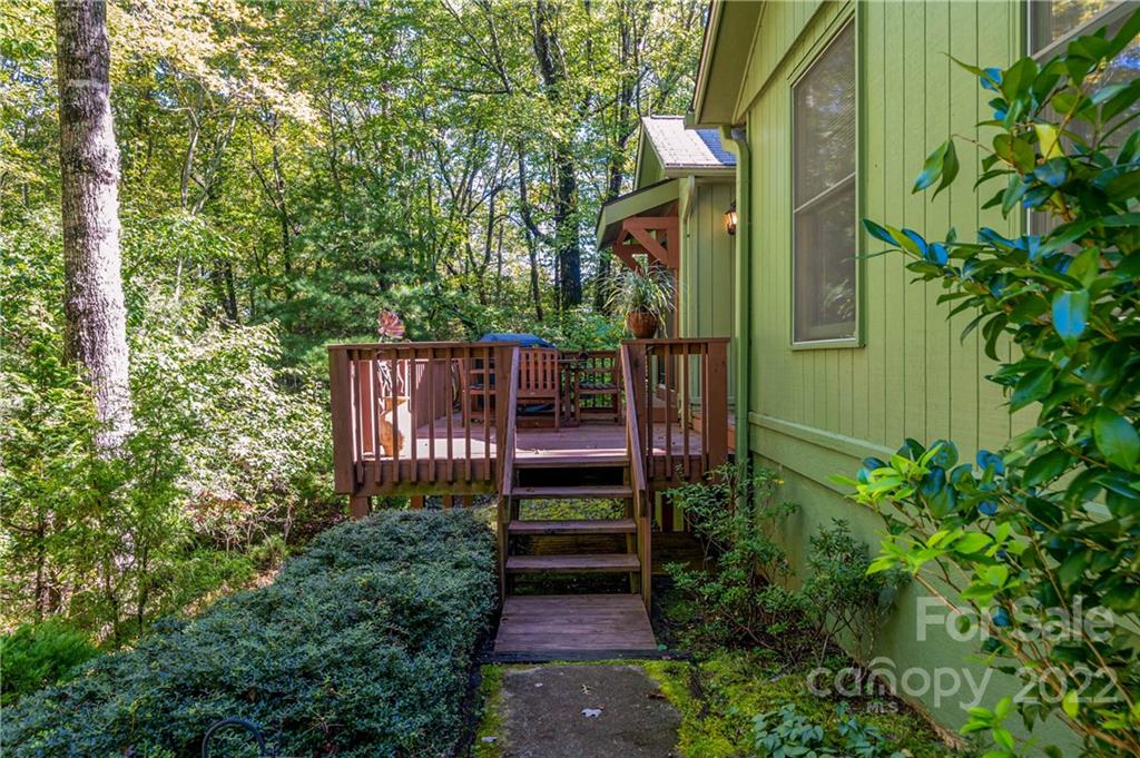 457 Soquili Drive Brevard NC 28712