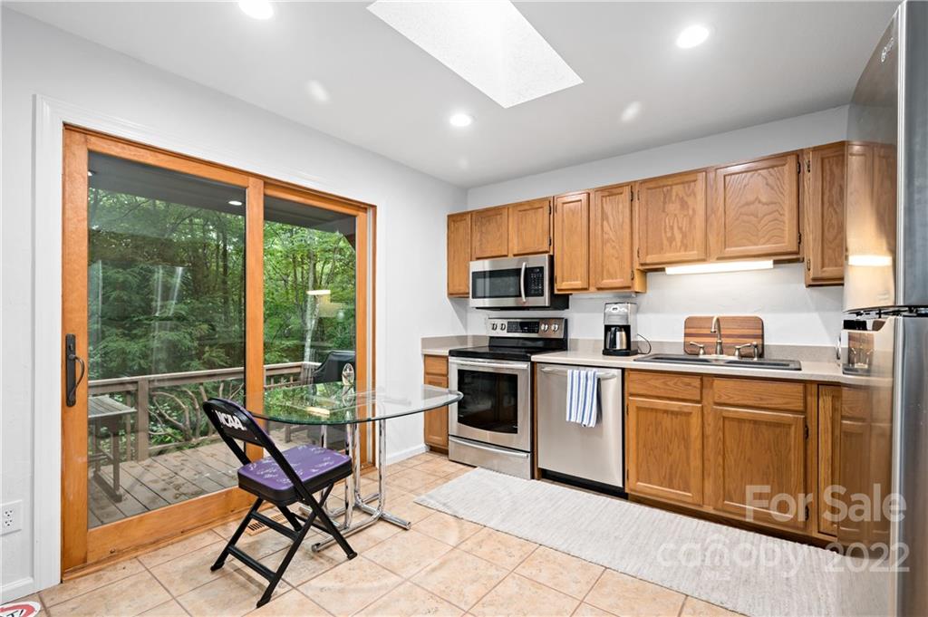 457 Soquili Drive Brevard NC 28712