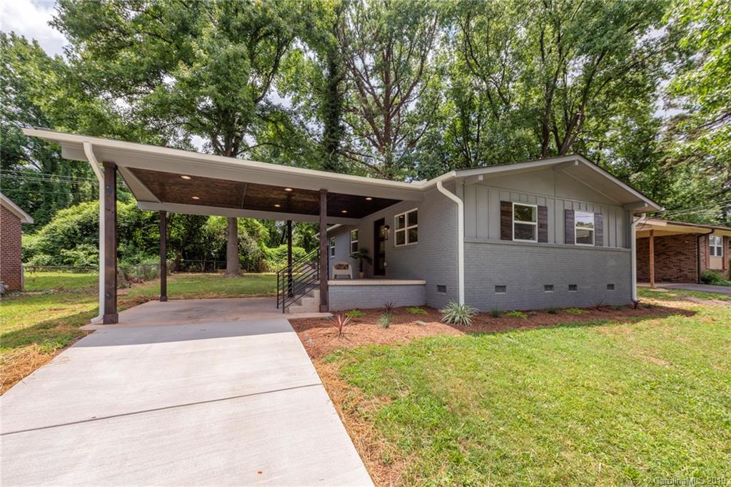 2909 Ravencroft Drive Charlotte NC 28208