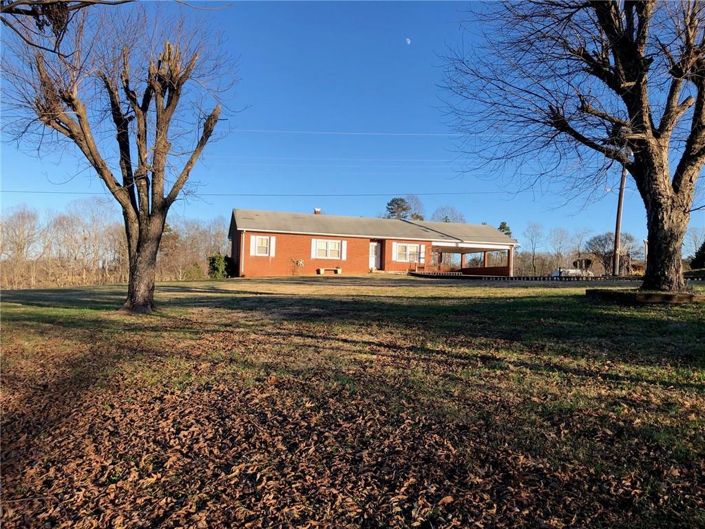 4959 H M Hefner Road Hickory NC 28602