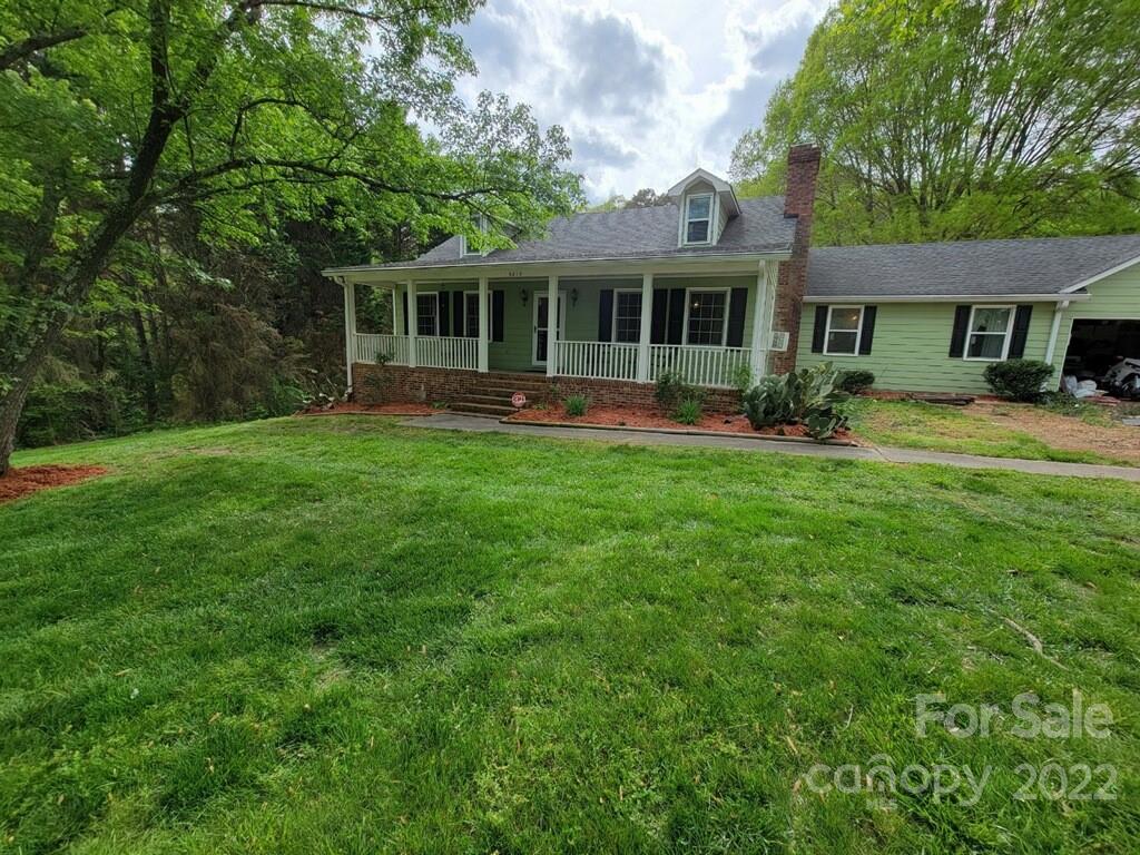3215 Oakdale Road Charlotte NC 28216