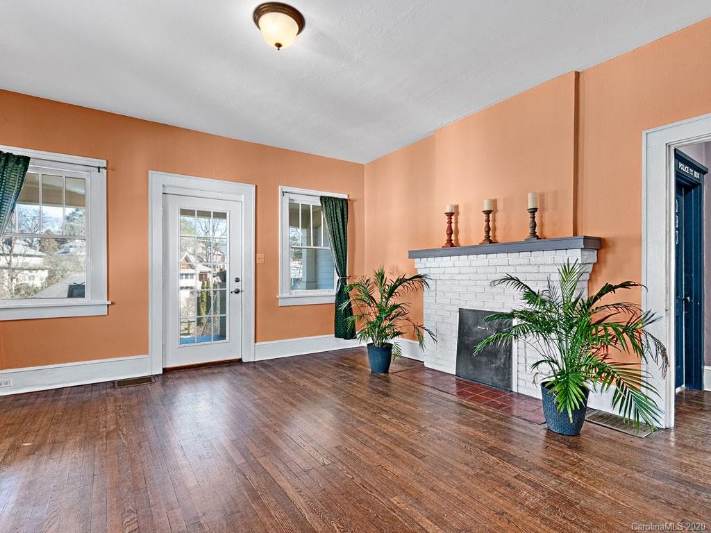 46 Pearson Drive Asheville NC 28801