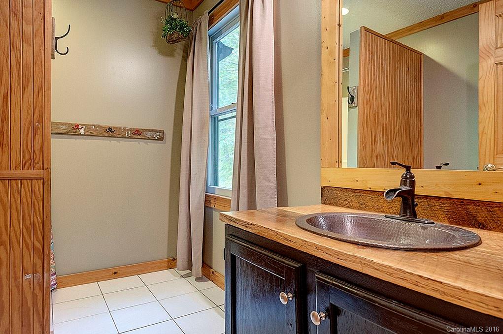 31 Wilderness Drive Weaverville NC 28787