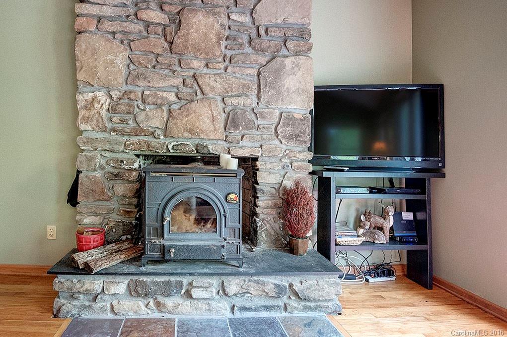 31 Wilderness Drive Weaverville NC 28787