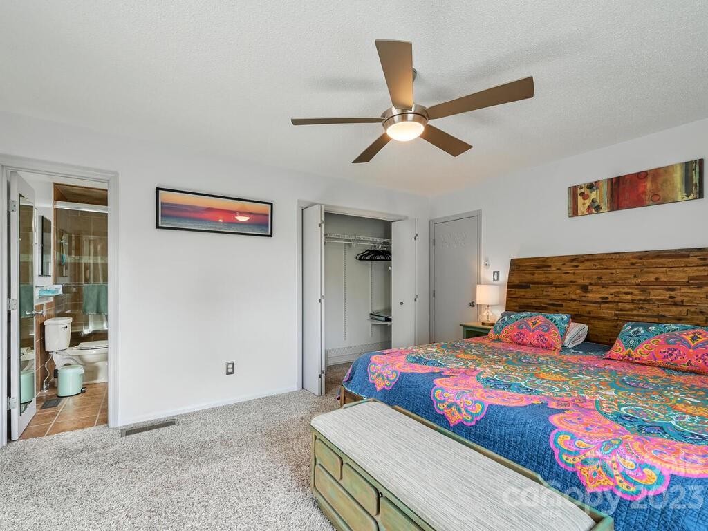 4 Pine Tops Drive Asheville NC 28804