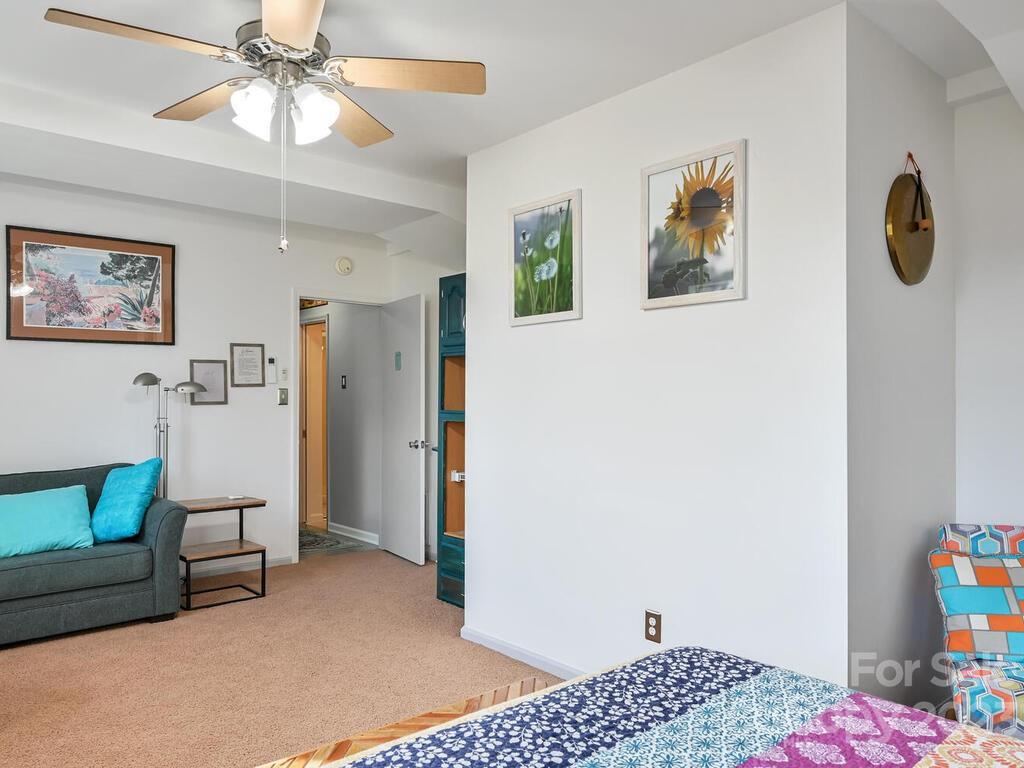 4 Pine Tops Drive Asheville NC 28804