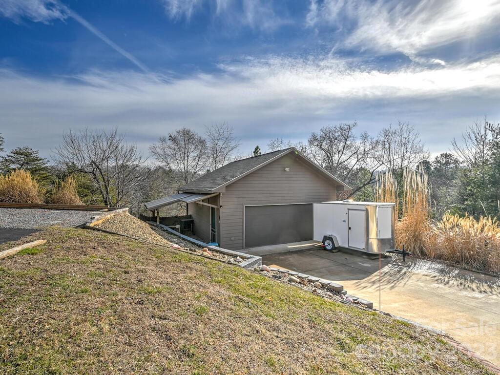 4 Pine Tops Drive Asheville NC 28804
