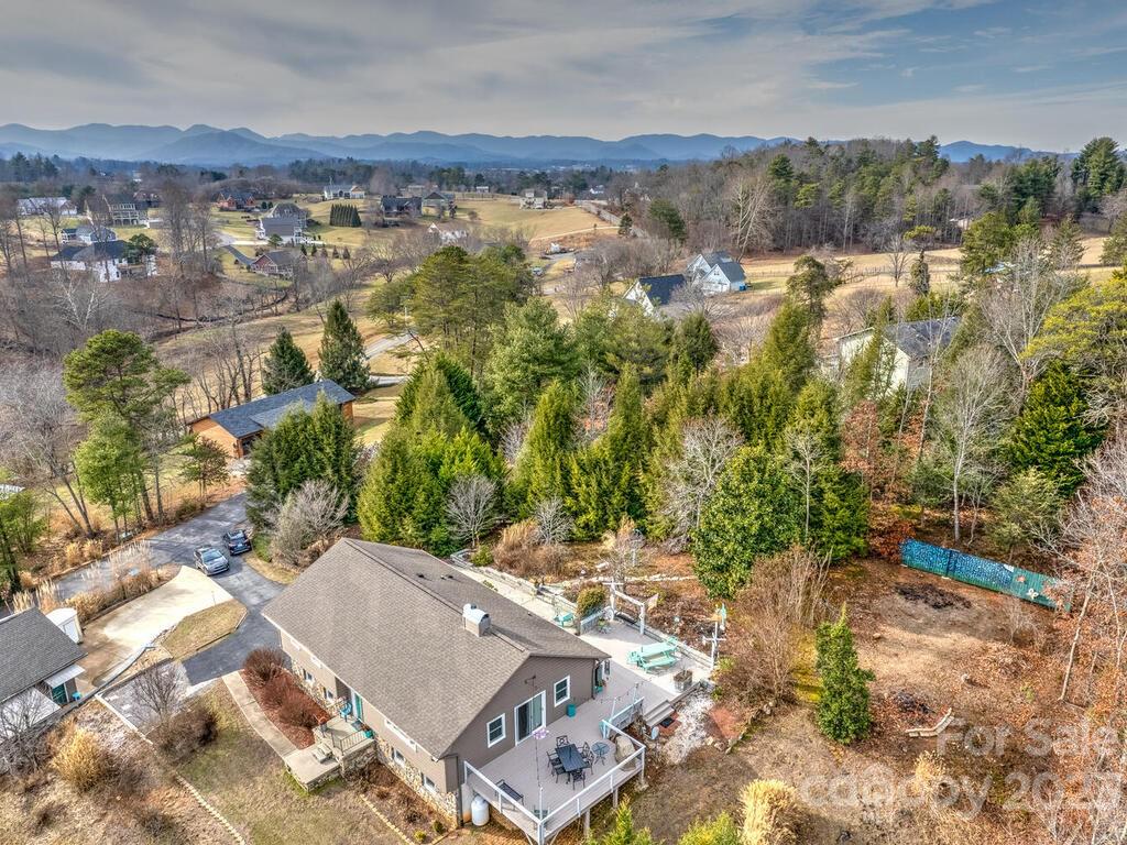 4 Pine Tops Drive Asheville NC 28804