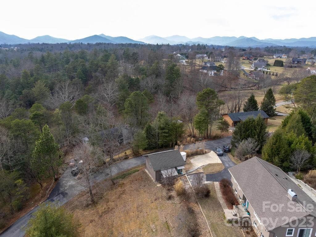 4 Pine Tops Drive Asheville NC 28804