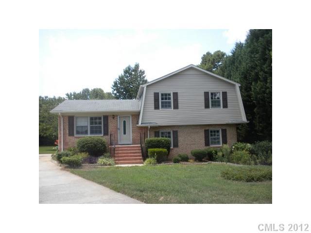 3916 Yates Court Charlotte NC 28215