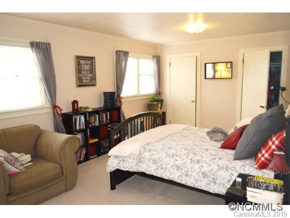 87 Brookside Court Waynesville NC 28786