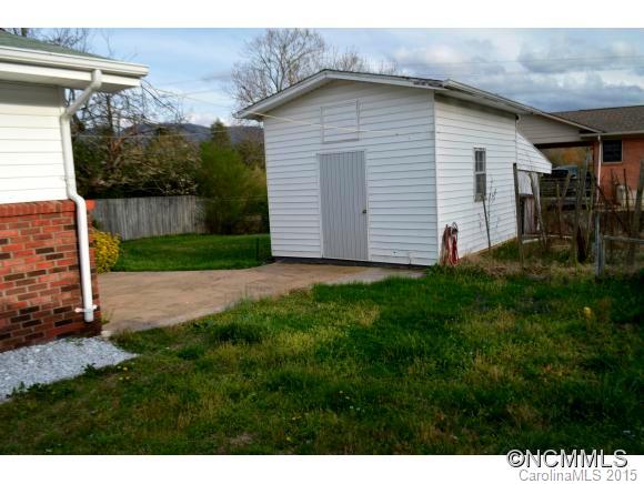 87 Brookside Court Waynesville NC 28786