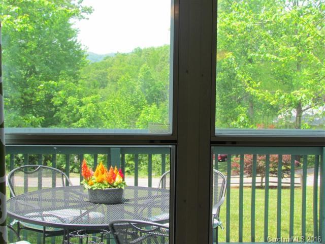 215 Dillingham Circle Asheville NC 28805