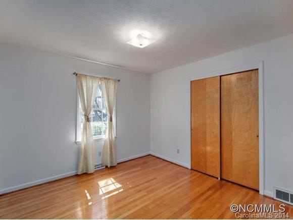 310 Asbury Road Candler NC 28715