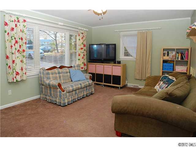 3324 Wiseman Drive Charlotte NC 28227