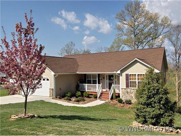283 Woodlawn Circle Clyde NC 28721