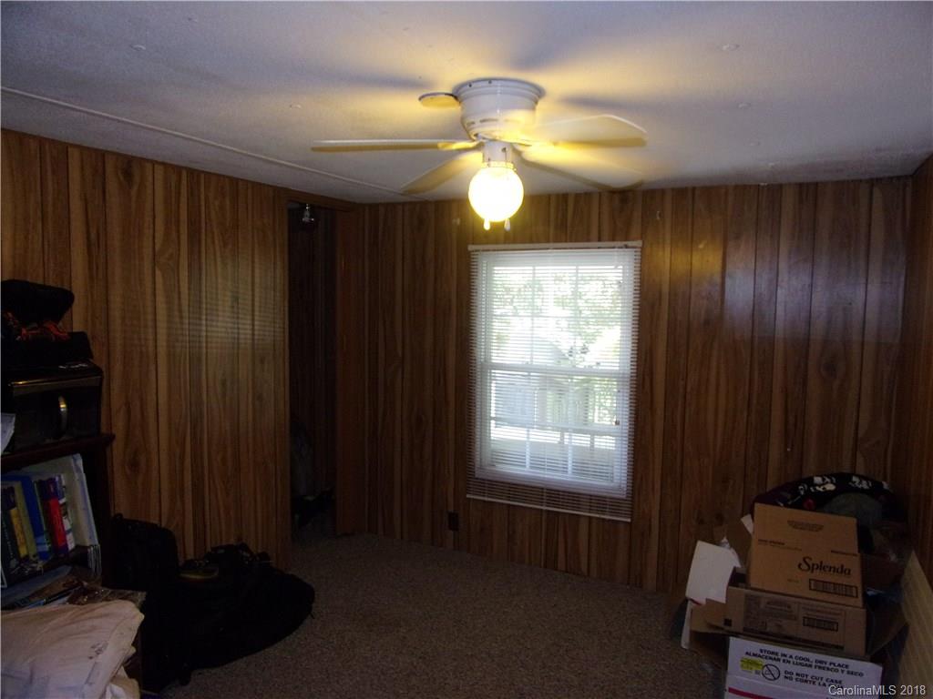 137 Vehorn Road Fairview NC 28730