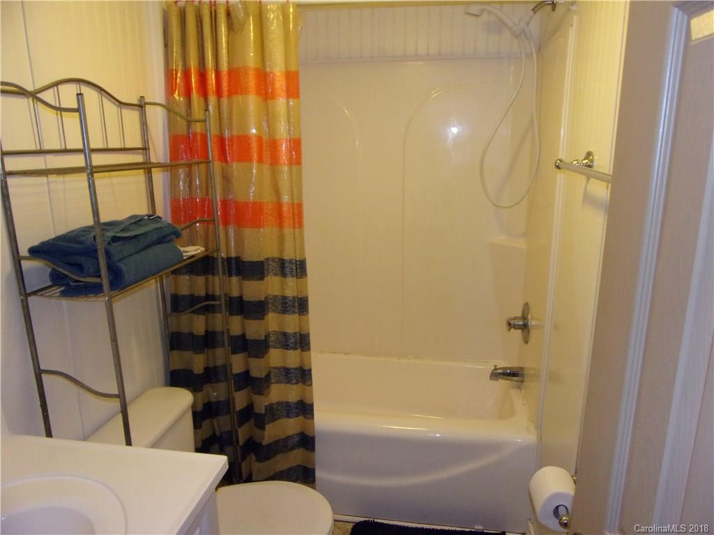 137 Vehorn Road Fairview NC 28730
