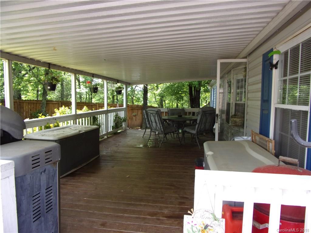 137 Vehorn Road Fairview NC 28730