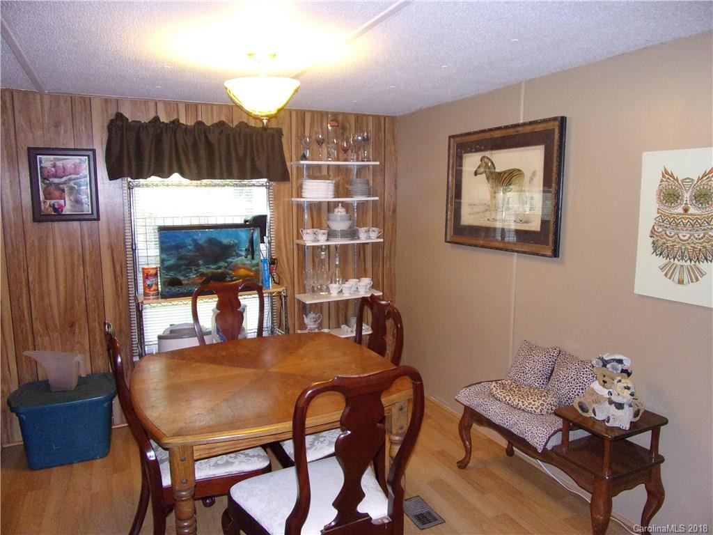 137 Vehorn Road Fairview NC 28730