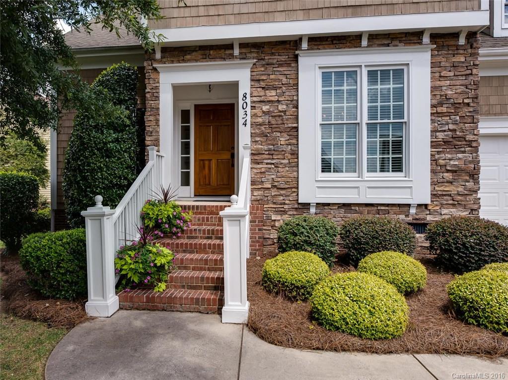 8034 Hawk Crest Court Charlotte NC 28270