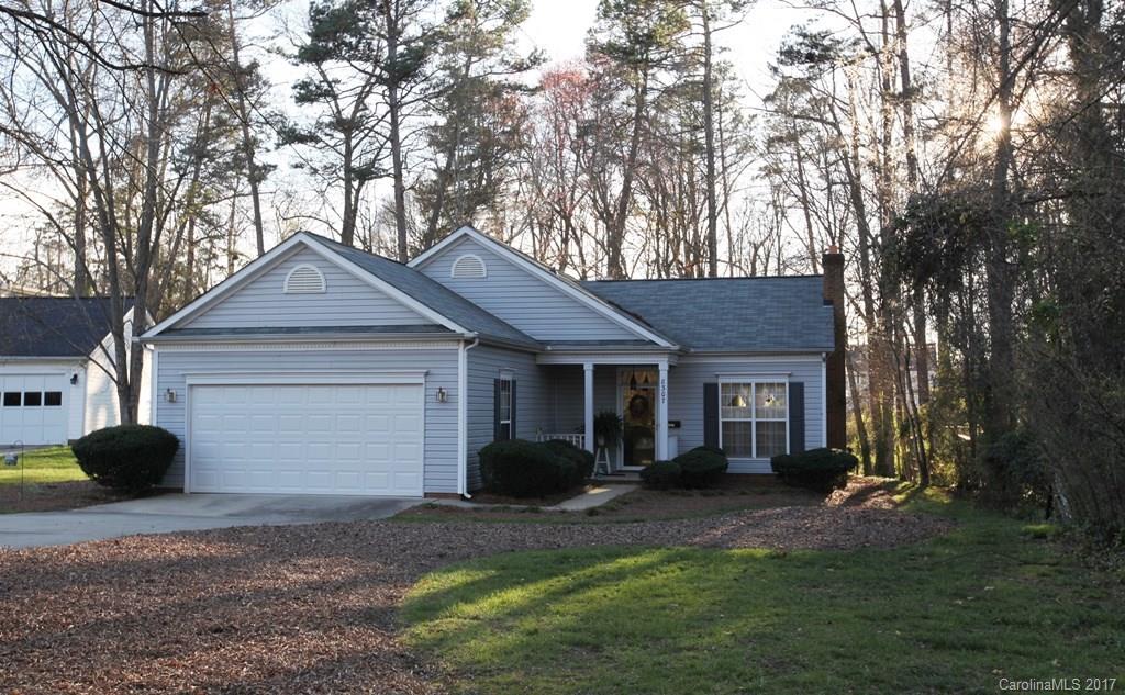 8307 Holbrook Square Court Charlotte NC 28216