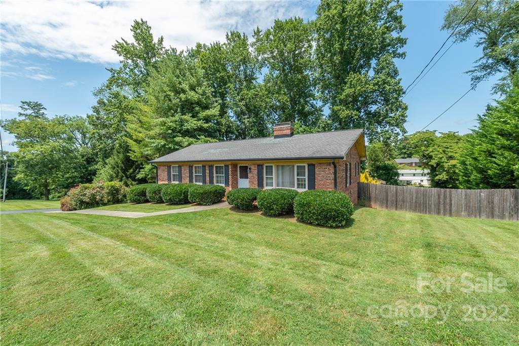 62 Round Top Road Asheville NC 28803