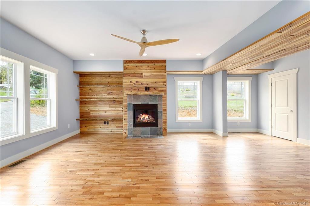 106 E Skyland Circle Asheville NC 28804